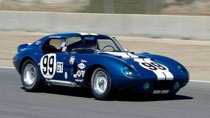 1965 Shelby Cobra Daytona coupé 7