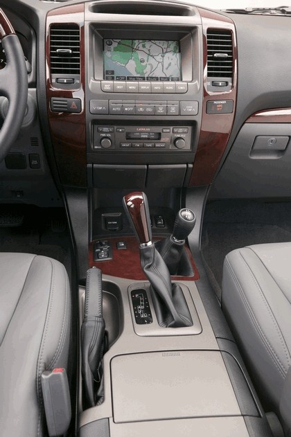 2010 Lexus GX 470 27