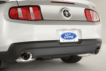 2010 Ford Mustang V6 3