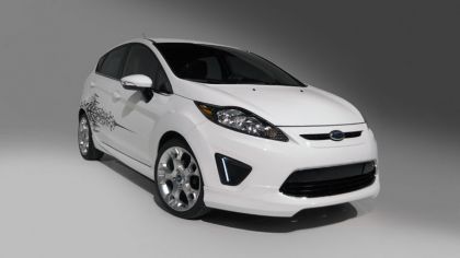 2010 Ford Fiesta by Custom Accessories - USA version 7