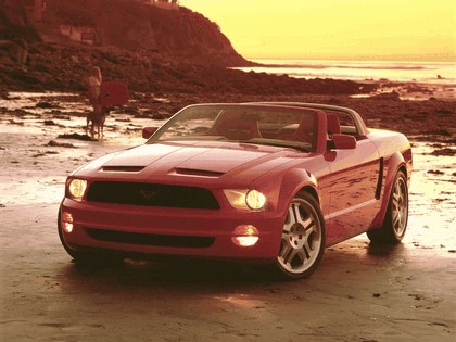 2004 Ford Mustang convertible concept 2