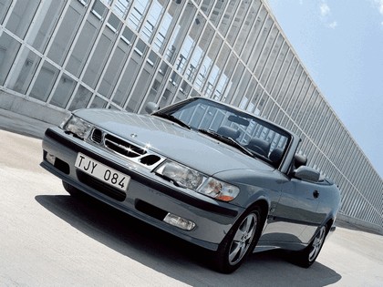 1998 Saab 9-3 convertible 4