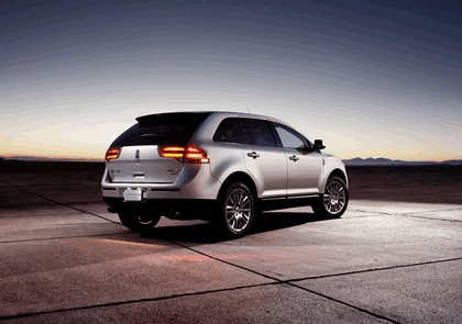 2011 Lincoln MKX 18
