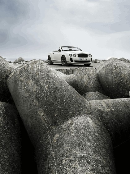 2010 Bentley Continental GT Supersports convertible 27