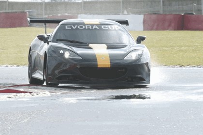 2010 Lotus Evora Cup race car 5