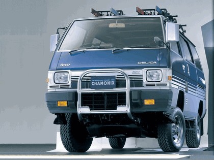 1985 Mitsubishi Delica 4WD 4