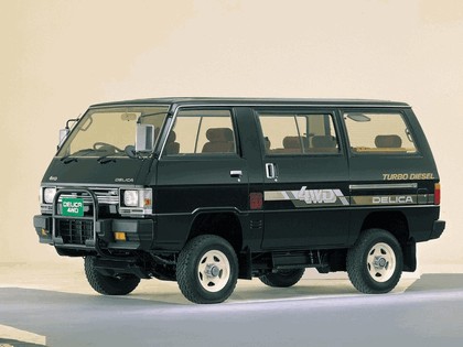 1985 Mitsubishi Delica 4WD 6