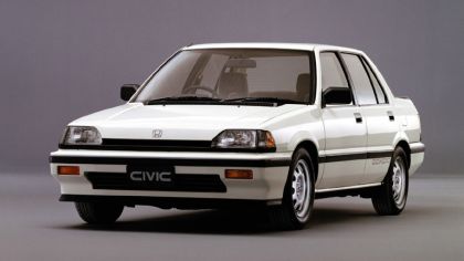 1985 Honda Civic Si Sedan 9