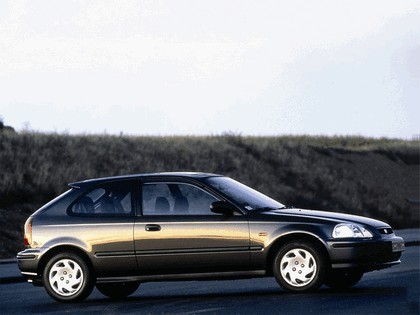 1995 Honda Civic Hatchback 2