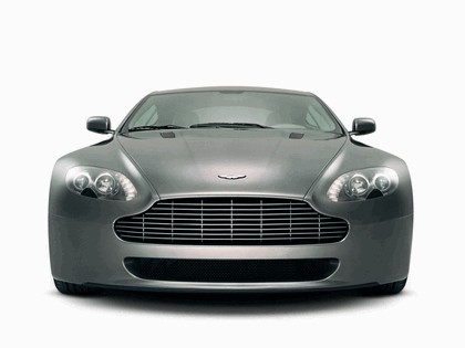 2005 Aston Martin V8 Vantage 4