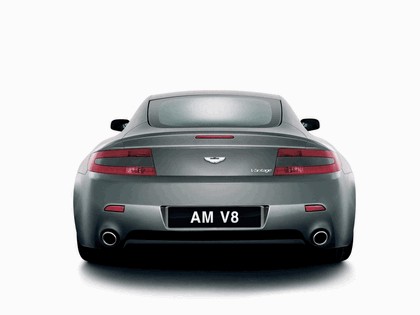 2005 Aston Martin V8 Vantage 8
