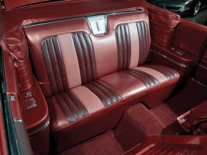 1960 Pontiac Bonneville convertible 8
