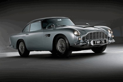 1964 Aston Martin DB5 - James Bond 13