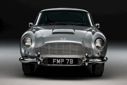 1964 Aston Martin DB5 - James Bond 22