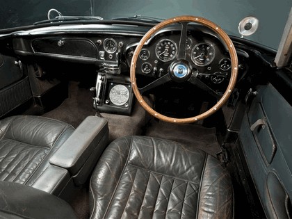1964 Aston Martin DB5 - James Bond 42