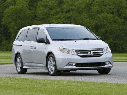 2010 Honda Odyssey Touring Elite 2