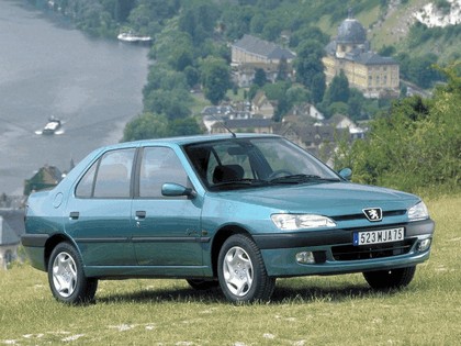 1994 Peugeot 306 sedan 1