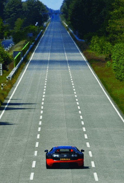 2010 Bugatti Veyron 16.4 Super Sport 14
