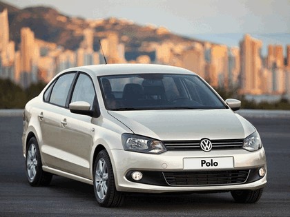 2010 Volkswagen Polo Sedan 3