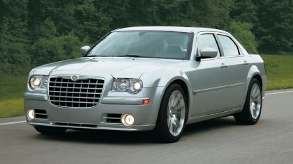2005 Chrysler 300 C SRT 8 9