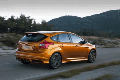 2010 Ford Focus ST 4
