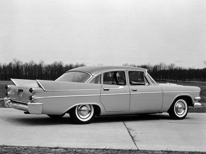 1957 Dodge Royal sedan 3
