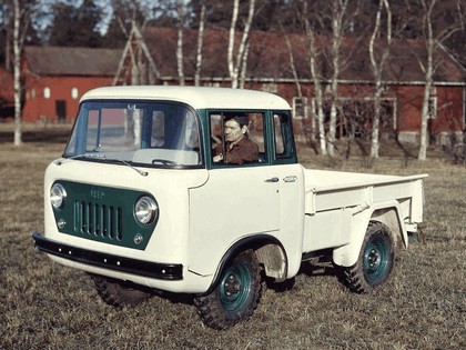 1957 Willys Jeep FC 150 1