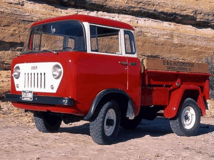 1957 Willys Jeep FC 150 2