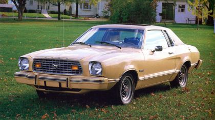 1974 Ford Mustang coupé 7