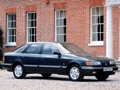 1985 Ford Granada hatchback 1