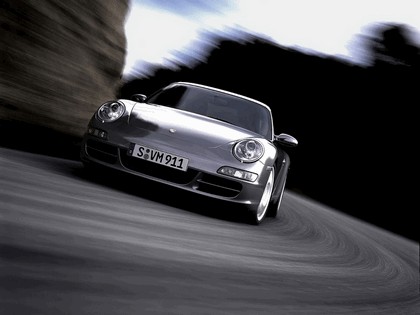 2005 Porsche 911 Carrera 12