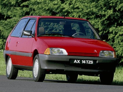 1986 Citroën AX 3-door 7