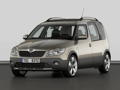 2010 Skoda Roomster Scout 1