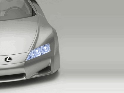 2005 Lexus LF-A concept 13