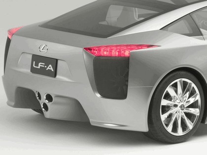 2005 Lexus LF-A concept 17