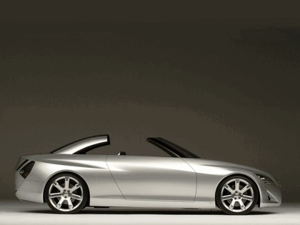 2005 Lexus LF-C concept 2