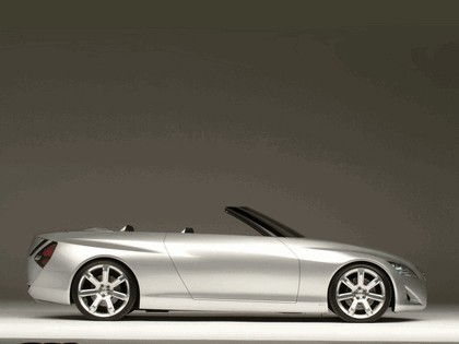 2005 Lexus LF-C concept 3