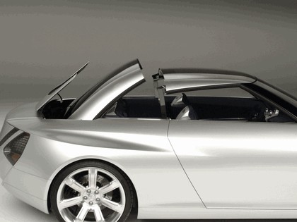 2005 Lexus LF-C concept 13