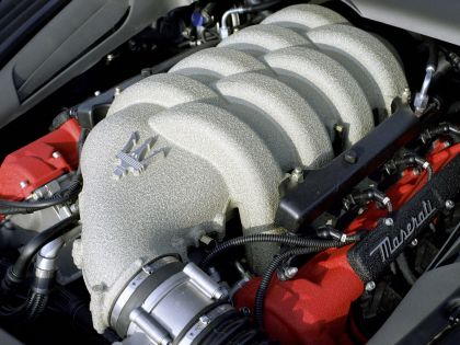 2005 Maserati Coupé 9
