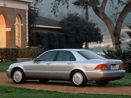 1996 Acura RL 3