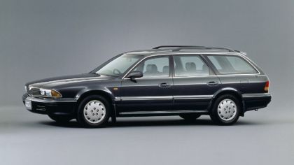 1993 Mitsubishi Diamante Wagon 4