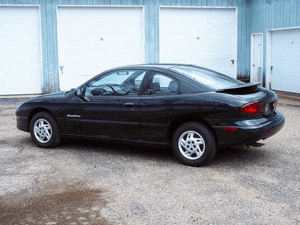 1995 Pontiac Sunfire coupé 8