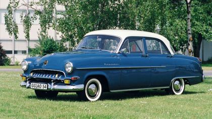 1953 Opel Kapitan 2