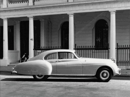 1954 Bentley R-Type Continental coupé 8