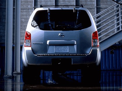 2005 Nissan Pathfinder 4