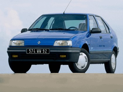 1991 Renault 19 TS Europa 1