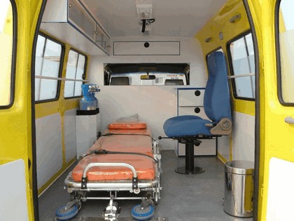 2008 Dongfeng Mini MPV Ambulance ( EQ6410LF ) 5