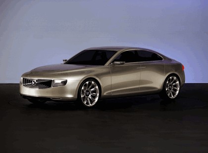 2011 Volvo Concept Universe 9