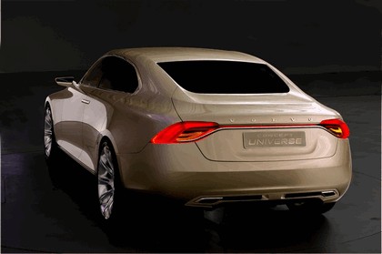 2011 Volvo Concept Universe 15