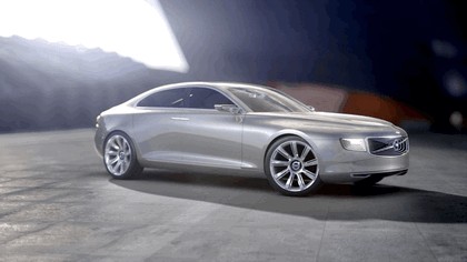2011 Volvo Concept Universe 24